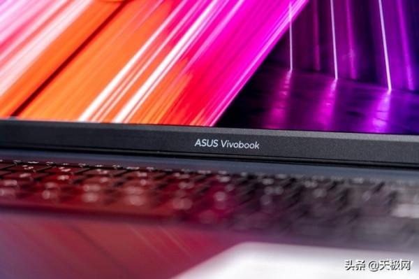 華碩無畏Pro 14酷睿版深度評測：絕對不止“一塊好屏”