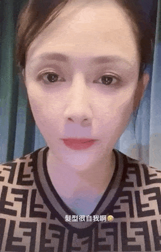 陳喬恩攜男友過二人世界 嘟嘴獻吻艾倫感情穩定