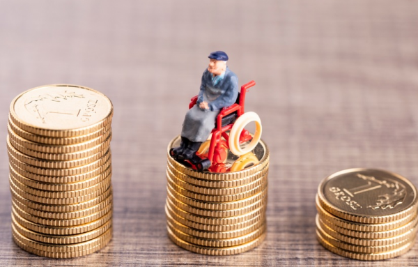 不結婚，不存錢，送外賣，90後工人已經&OpenCurlyDoubleQuote;躺平&rdquo;？專家表示擔憂