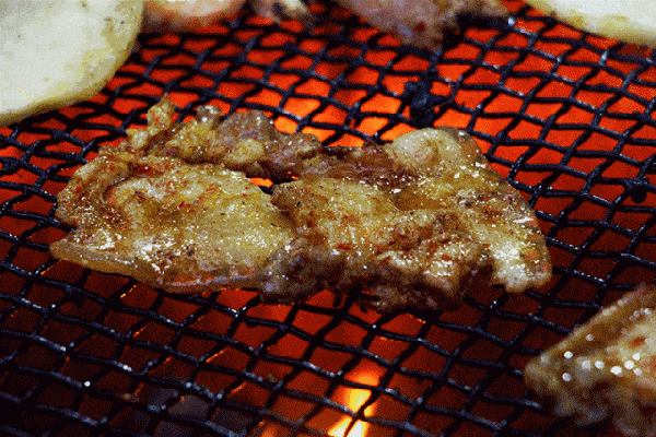 口水預警!哪裡的五花肉最好吃? 口水預警!哪裡的五花肉最好吃?