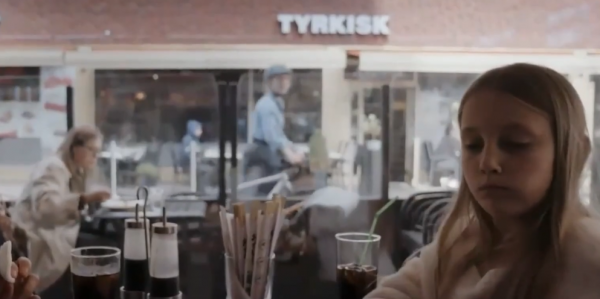 這就是挪威人的童年:10歲就可以靠自己買遊艇,中國小孩羨慕哭了 這就是挪威人的童年:10歲就可以靠自己買遊艇,中國小孩羨慕哭了