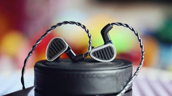 革傳統封閉式耳塞的命？美國64Audio Duo開放式耳機全網首發評測