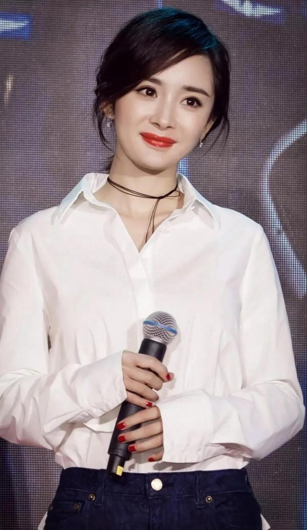 膚白貌美楊冪 膚白貌美楊冪