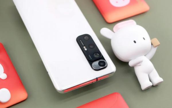 買不起高階機，看不上千元機，這3款“次旗艦”可以考慮一下