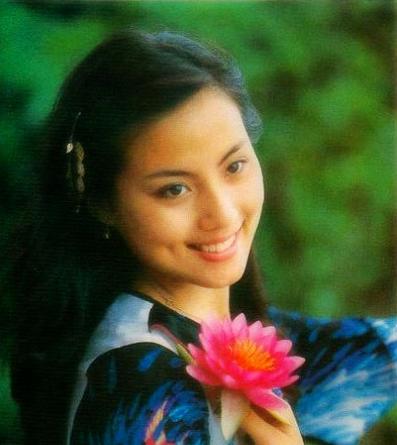 樂韻去世26年,退出《紅樓夢》成就鄧婕,騙她的羅烈下場怎麼樣? 樂韻去世26年,退出《紅樓夢》成就鄧婕,騙她的羅烈下場怎麼樣?