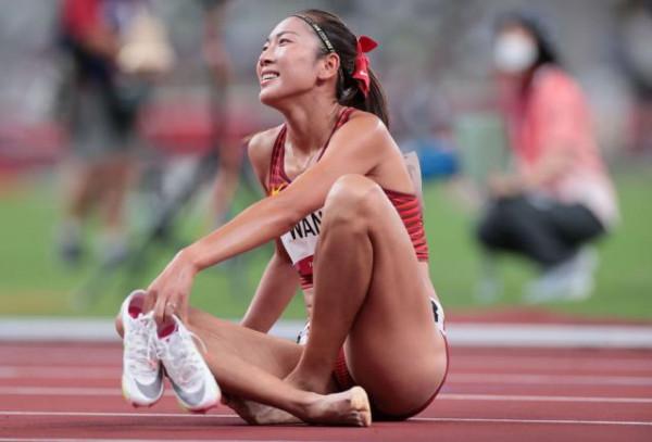 在你我最熟悉的場地，每一滴汗水都是一個故事