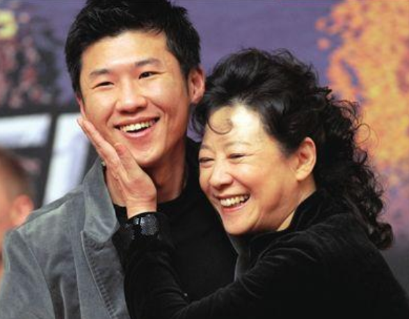 “拼演技不拼爹”的6位演員，有人跑龍套15年，有人終成影帝