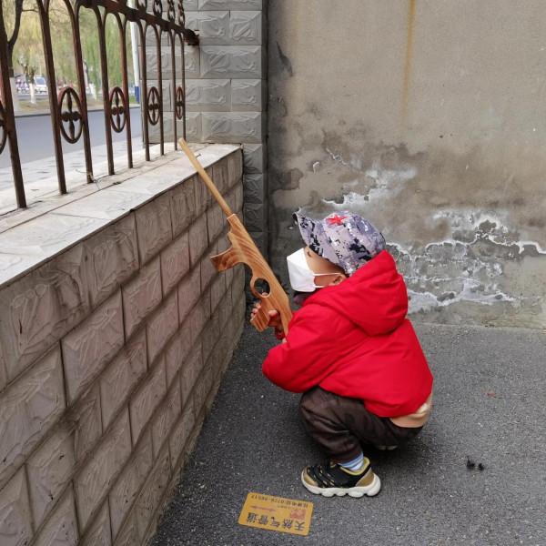 槍炮世界中的嘚寶