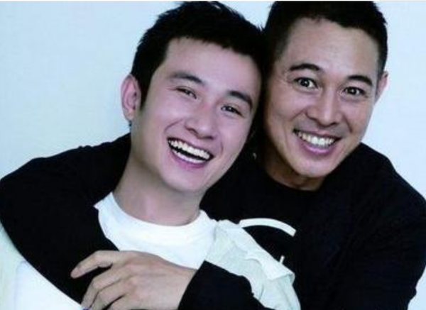 10位巨星背後的伯樂，周杰倫恩人變仇人，吳孟達與貴人不復相見