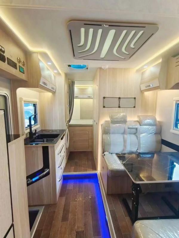 ​大塊頭也有柔軟心:駿馳巨蟹座房車 平頭設計+躍進底盤 穩定踏實 ​大塊頭也有柔軟心:駿馳巨蟹座房車 平頭設計+躍進底盤 穩定踏實