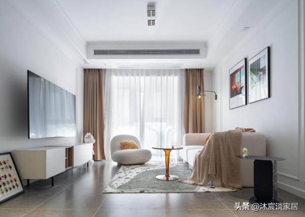 他們的婚房佈置得好甜蜜，處處瀰漫著浪漫的氣息，看完真的好舒服