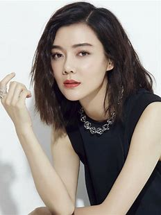 車曉：和前富豪老公離婚，拒絕3億分手費，低調不張揚，獨自美麗