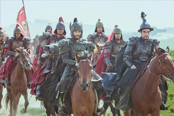 蒙古人口有限，因兵力不足被明軍消滅，朱元璋驅逐蒙古建立明朝