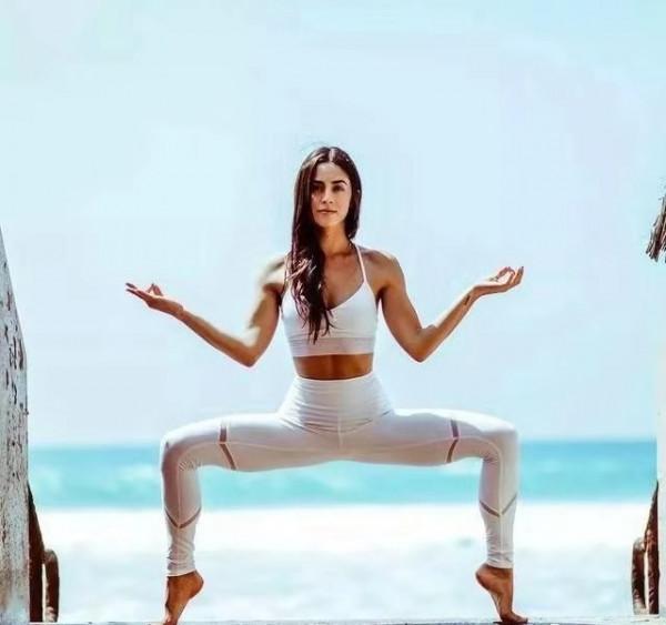 當12星座遇上瑜伽,哪個體式最能代表你? 當12星座遇上瑜伽,哪個體式最能代表你?