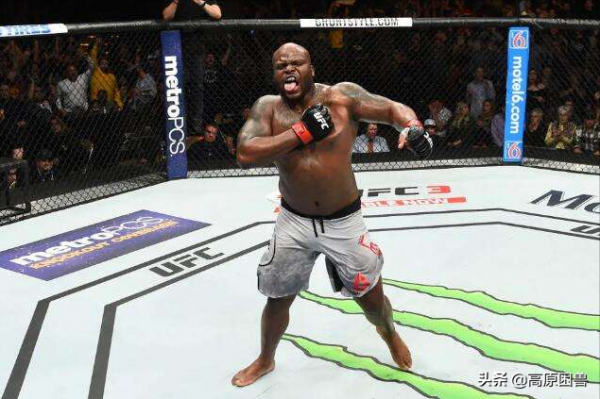 格鬥之夜，兩斯對戰，一發入魂！UFC重量級就是這麼生猛