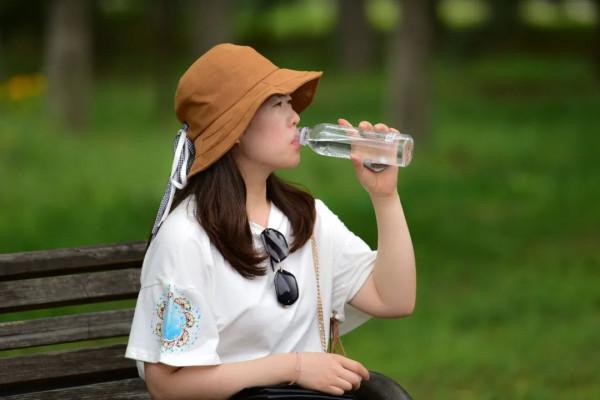 最簡單長壽秘訣:“一清二白三好四不”,健健康康活到老 最簡單長壽秘訣:“一清二白三好四不”,健健康康活到老