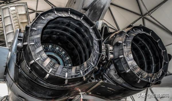 罕見引起海空軍爭執,多次墜毀的殲轟-7,為何還能生產280多架? 罕見引起海空軍爭執,多次墜毀的殲轟-7,為何還能生產280多架?