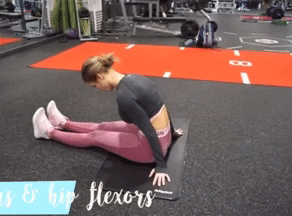 臀腿拉伸、泡沫軸放鬆動作，太讚了