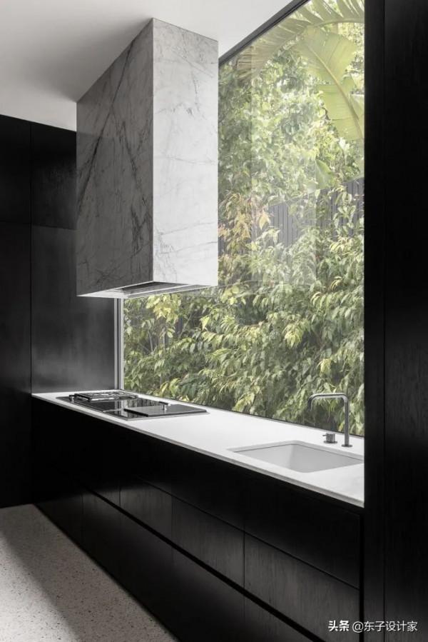 新作丨 ADAM KANE • 極簡剋制美學 新作丨 ADAM KANE • 極簡剋制美學