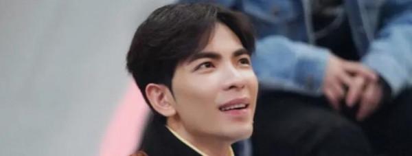 《閃光的樂隊》歌手們自主搭檔12組，各組的音樂風格和實力如何？