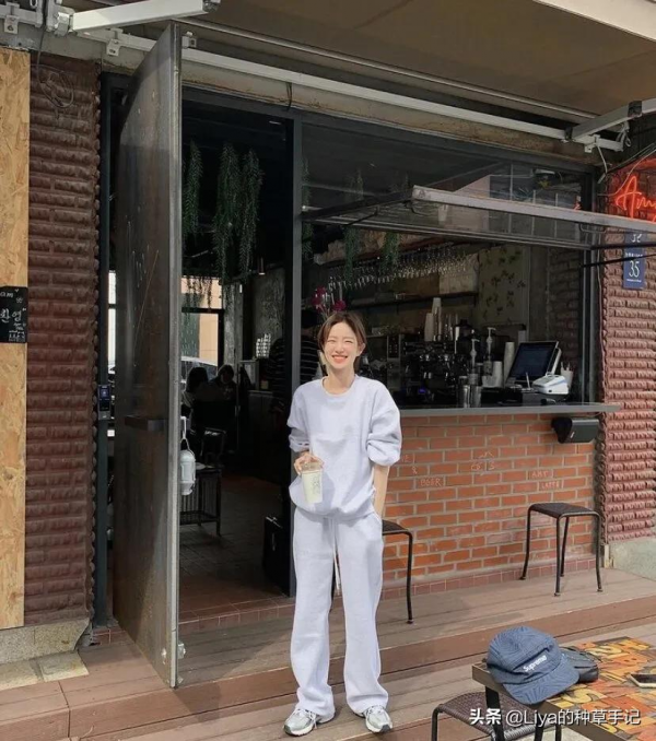 成套穿 = 洋氣 + 高階 成套穿 = 洋氣 + 高階