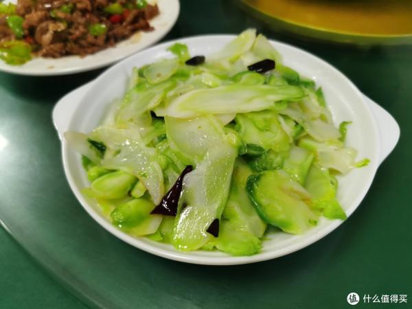 旅行就要邊走邊吃：舌尖上的昆明，盤點我在昆明吃到的各種美食