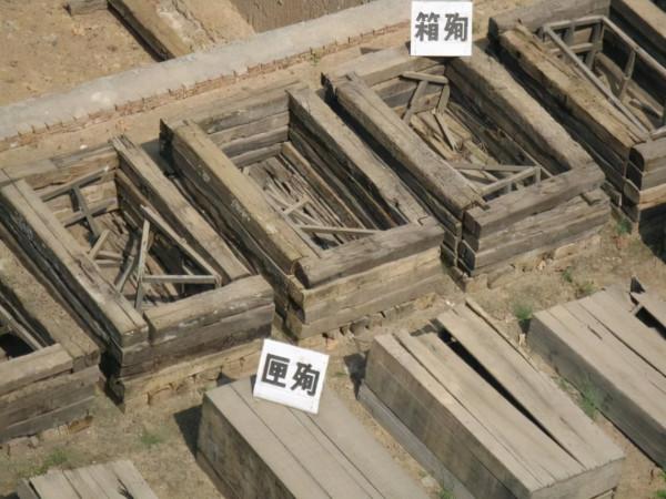 秦公大墓186人殉葬，黃腸題湊棺槨，秦國稱帝的野心早藏不住了