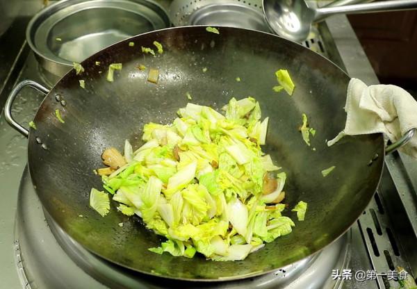 乾燥寒冷的冬天，5道熱乎乎的燉菜吃起來，潤燥驅寒，常吃少上火