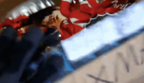 花3千塊買個倉庫，第二天咋就躺賺了4500萬？