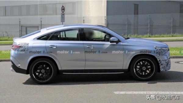 新款賓士GLE轎跑SUV諜照曝光,外觀細節改變 新款賓士GLE轎跑SUV諜照曝光,外觀細節改變