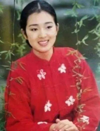 一組鞏俐還沒有成為鞏皇的照片：好清純好美麗，大家喜歡她嗎？