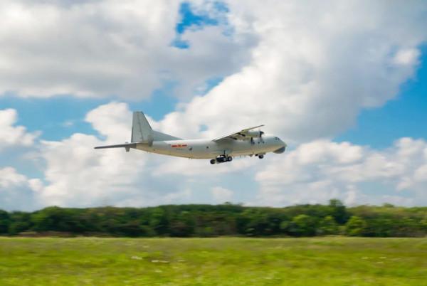 南疆光影 || 鷹擊長空向海天