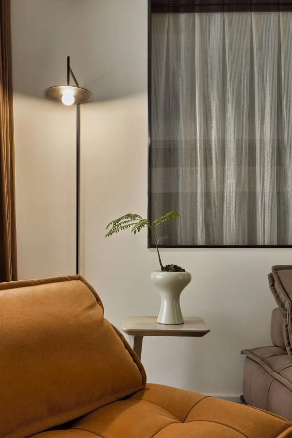 180㎡現代主義，安靜舒適的設計，令人輕鬆愜意