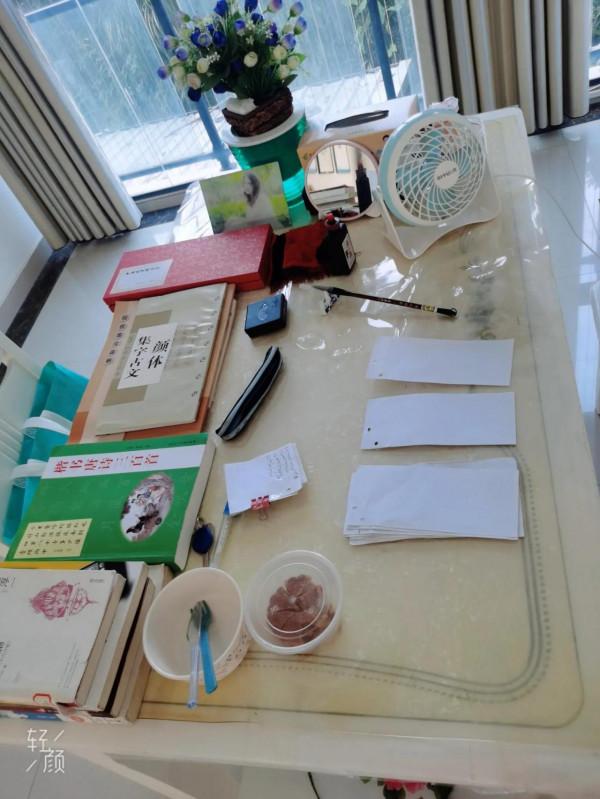 今天是居家隔離第一天…