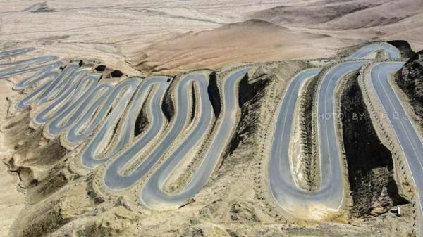 新疆新晉網紅公路，比獨庫更驚豔，老司機們千萬別錯過