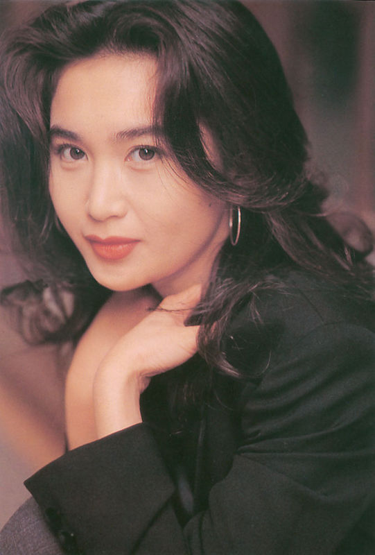 12位不生孩子的香港女星,有人幸福,有人後悔,有人悽慘離世 12位不生孩子的香港女星,有人幸福,有人後悔,有人悽慘離世