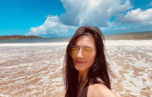 46歲林熙蕾生日,凍齡美貌引老外側目,曾迷倒劉德華王晶 46歲林熙蕾生日,凍齡美貌引老外側目,曾迷倒劉德華王晶