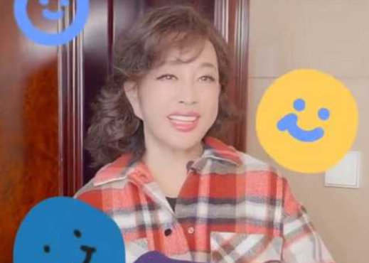 遠離格格巫下巴、發麵饅頭臉，優雅老去才是中年女星最美的狀態