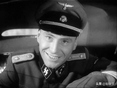 《瓦爾特保衛薩拉熱窩》《橋》演員現狀，僅剩兩人在世（二）