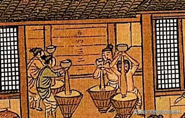 好玩的《清明上河圖》:打架抓頭髮、街頭玩“套圈”、樹上看大戲 好玩的《清明上河圖》:打架抓頭髮、街頭玩“套圈”、樹上看大戲