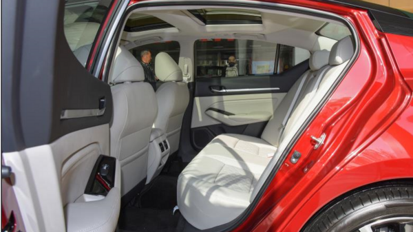 日產天籟：除了舒適大沙發，還有哪些硬實力？