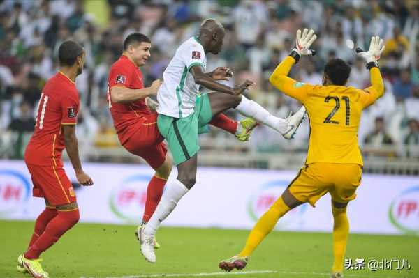 1次出擊，突然重傷！亞洲區第1贏球憤怒，代價2個月，艾克森清白