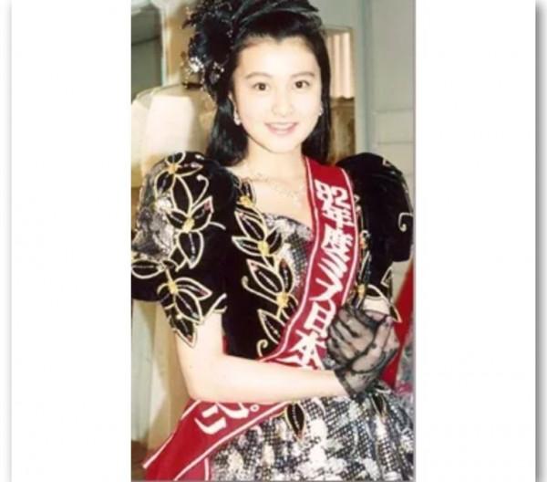 14歲女孩榮膺“全日本美少女”冠軍，網民驚歎“又一個橋本環奈”