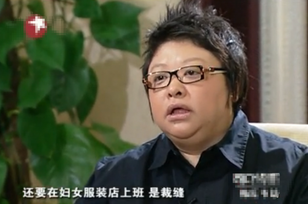 韓紅：6歲父親去世，9歲母親改嫁，奶奶把所有的愛給了我