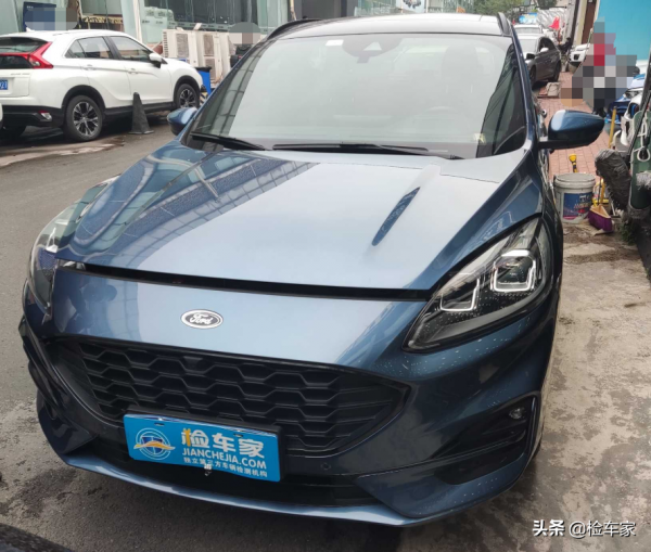 同級操控無對手?20萬買輛2萬公里的福特銳際,划算嗎? 同級操控無對手?20萬買輛2萬公里的福特銳際,划算嗎?