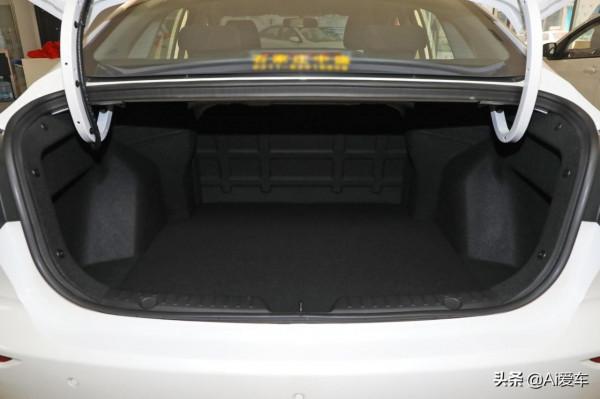 405km續航,快充半個小時大家轎,便宜好養活很省心,長安逸動EV 405km續航,快充半個小時大家轎,便宜好養活很省心,長安逸動EV