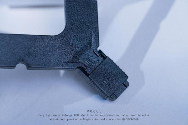 12代酷睿平民版風冷散熱器來了——超頻三東海R4000