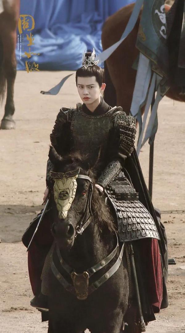 老天爺賞飯吃,演古裝美男我只服這6位,行走的古風衣架子 老天爺賞飯吃,演古裝美男我只服這6位,行走的古風衣架子