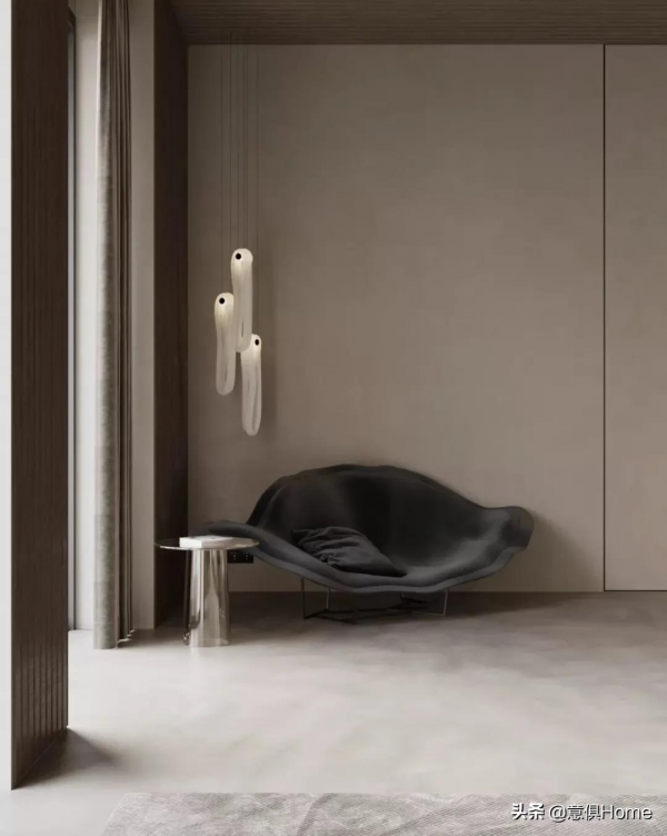 生活在Poliform式的家裡，自成一派