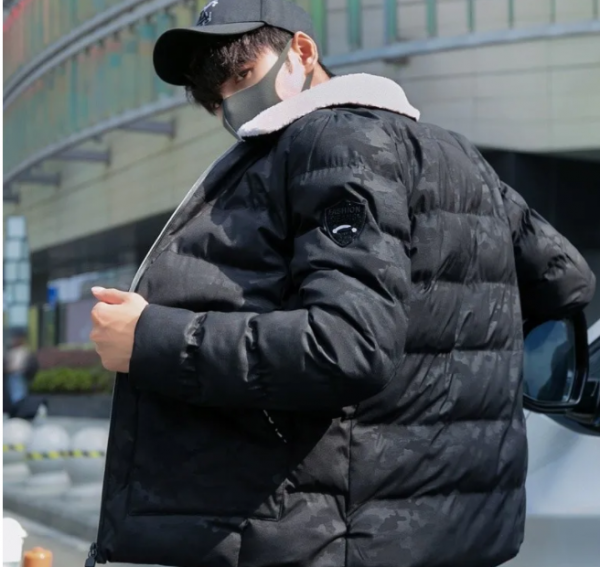 誰規定冬裝就是黑白灰?男人都愛的迷彩元素,新款冬裝讓你帥又 誰規定冬裝就是黑白灰?男人都愛的迷彩元素,新款冬裝讓你帥又